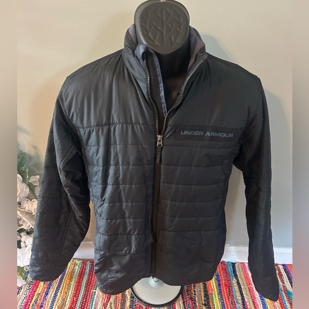 NEW Under Armour Puffer Jacket Ski Snow Winter Coat Snowboard Outdoor Small